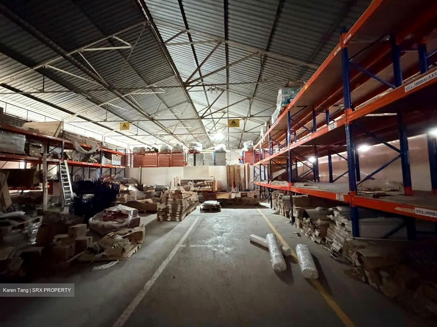 Upper Boon Keng Road (D14), Warehouse #560731071